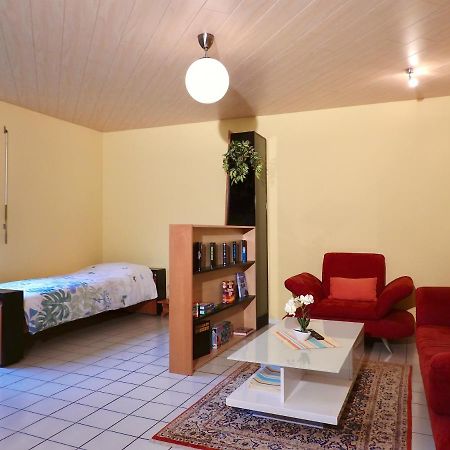 Ferienwohnung Gartenblick Remchingen Екстер'єр фото